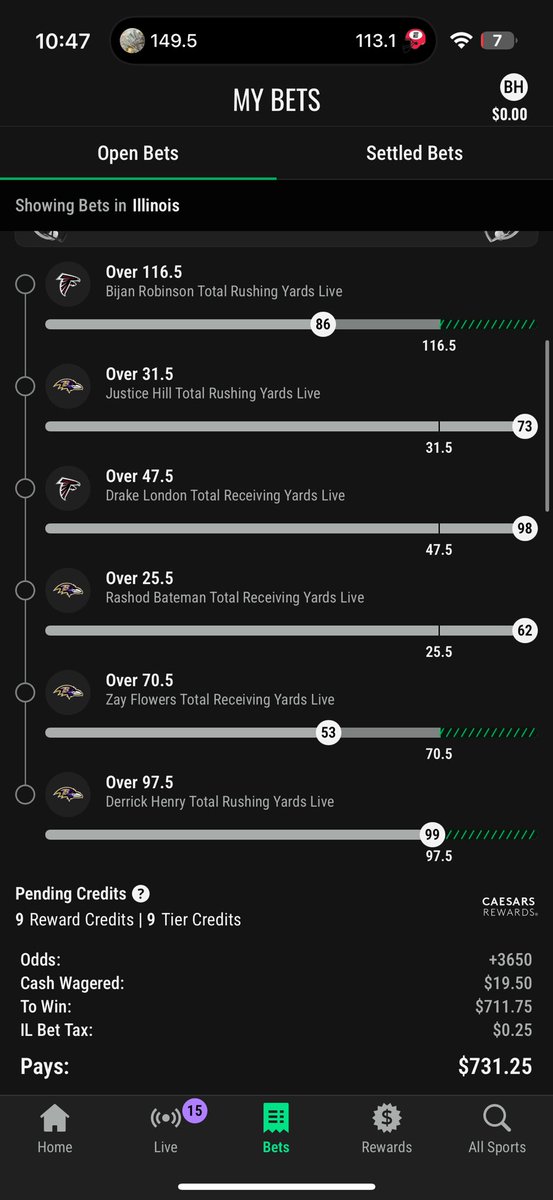 youngbdthakid18's tweet photo. @Calicruisinn @UnderdogNFL Fucked me over smh https://t.co/b8714XS8Sj