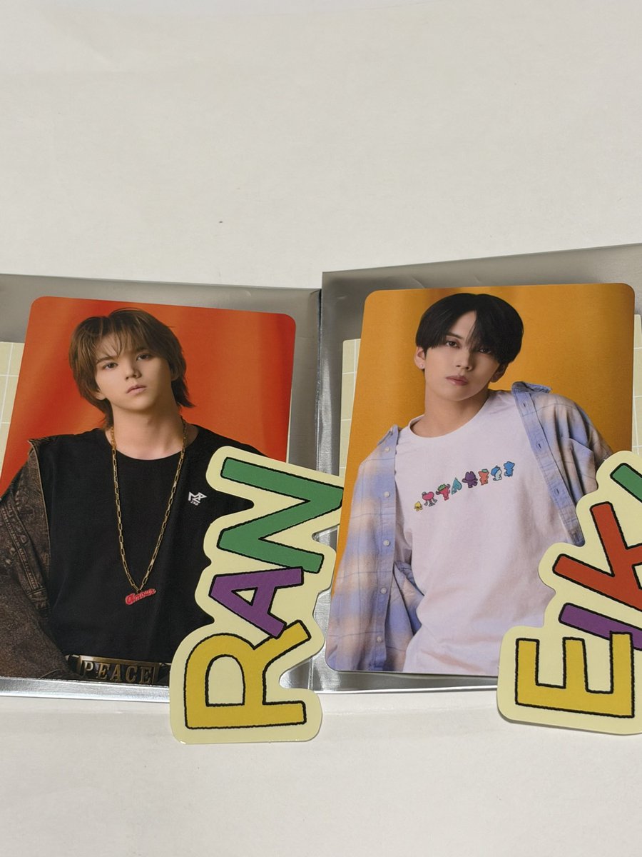 ku_bmsg's tweet photo. MAZZEL Play at the MUZEUM vol.2
交換 トレカ 

譲）RAN EIKI

激求）TAKUTO

📮郵送希望📮

気軽にお声がけ下さい^_^ https://t.co/9C0WFqZLsV