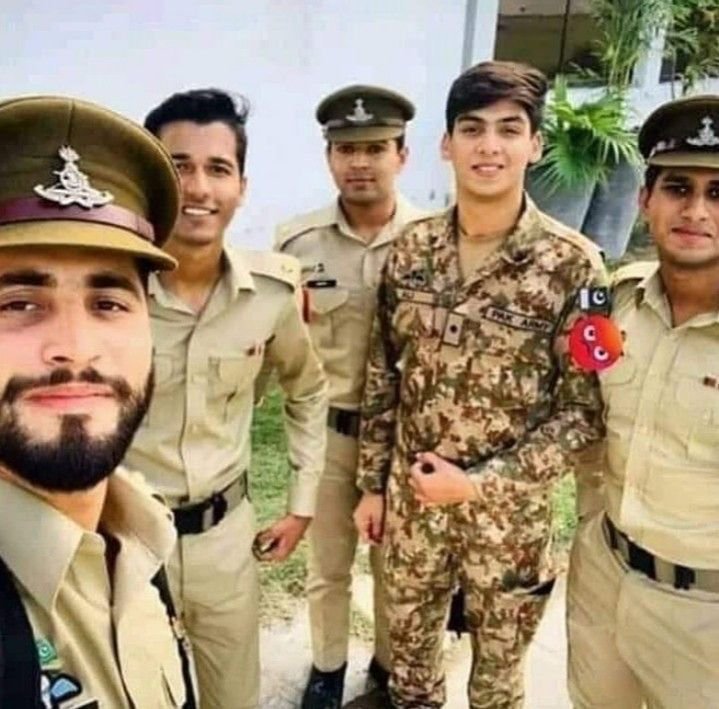 alicedarve56's tweet photo. A salute to every soldier who chooses duty over comfort and service over personal happiness. Their courage inspires generations to love their country and stand together in difficult times. Pakistan will always honour its brave defenders. https://t.co/V8yDeGfjfT