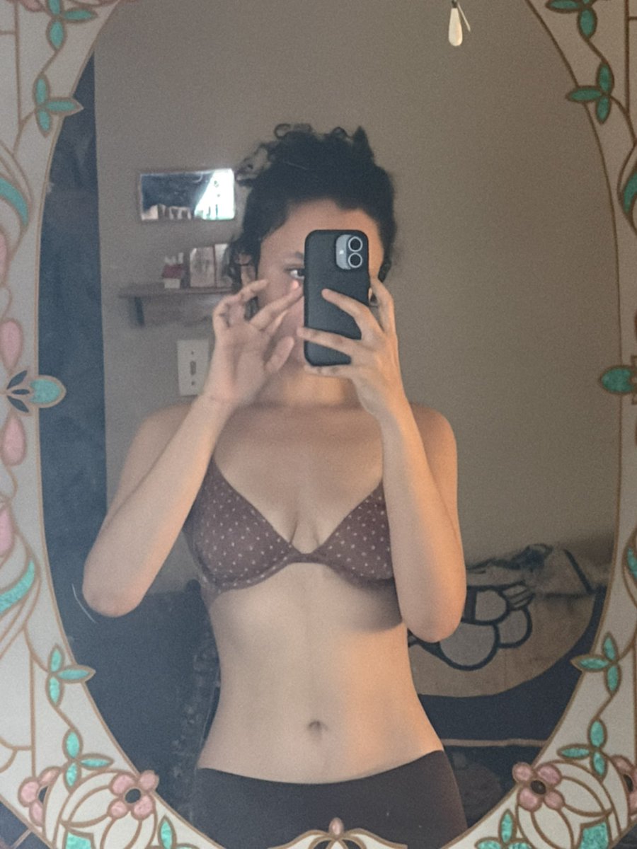 returningSlut tweet picture