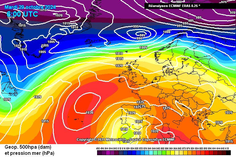 globerourdiales's tweet photo. mapas sinópticos de tres instantes que por desgracia son historia de la meteo de este país y en particular de la Comunidad Valenciana. https://t.co/otu4nONihF