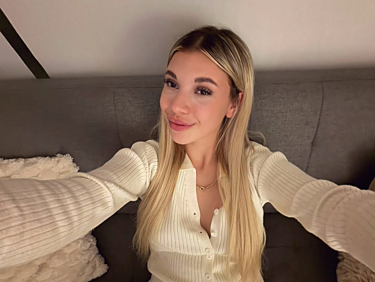 pixiexoxopo tweet picture