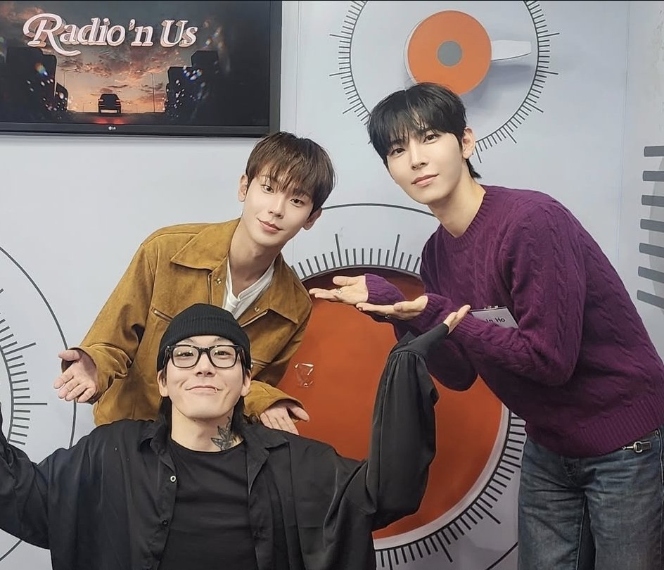 dominiminiinouu's tweet photo. 디제이 슨상님 감사합니다🫶 https://t.co/4vV4C5dR5u