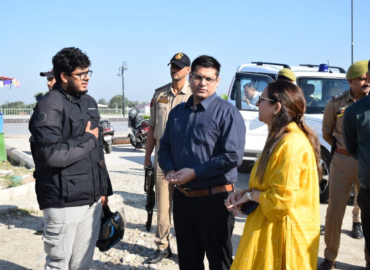 Divcomjammu's tweet photo. Divisional Commissioner Jammu, Shri Vikas Kundal, today flagged off Jammu–Basohli Bike Ride from Tawi River Front, as part of Basohli Utsav-2026, aimed at promoting region’s rich cultural heritage, scenic beauty &amp; tourism potential while spreading message of a drug-free society. https://t.co/ZQZOa6YKqu