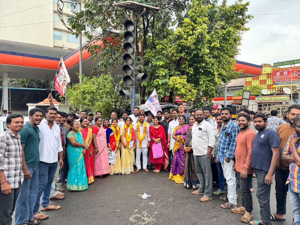 VeerendraJSP's tweet photo. All the best Raju Anna and Vadina 

#APLocalBodyElections https://t.co/6KaHk7VHPW