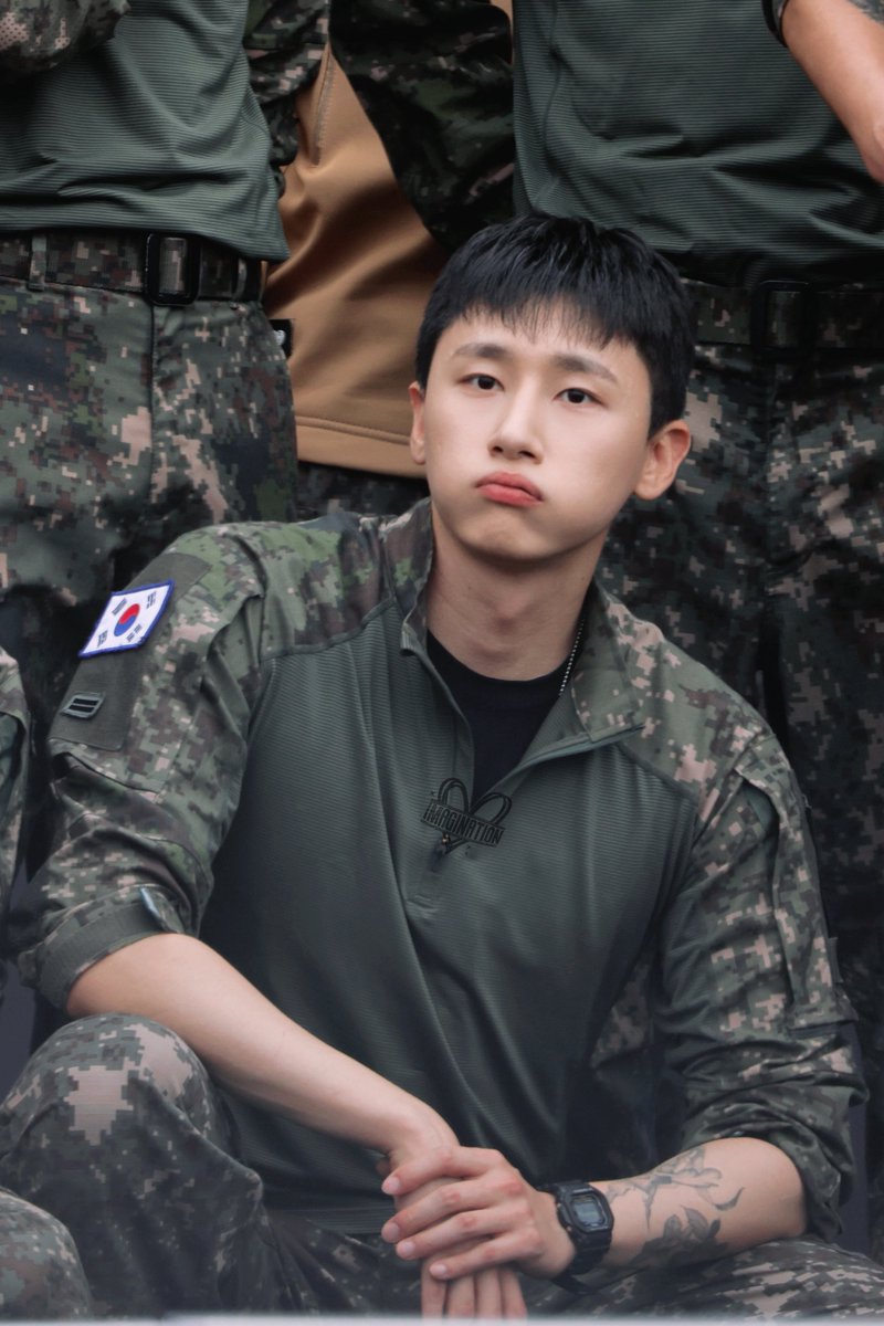 IMagination0126's tweet photo. 261018 칠곡 낙동강평화축제
📸HQ 
      🫳🫳
©️IMagination0126
#창균 #아이엠 #칠곡 #monstax #changkyun https://t.co/mD2Hrnj6sy