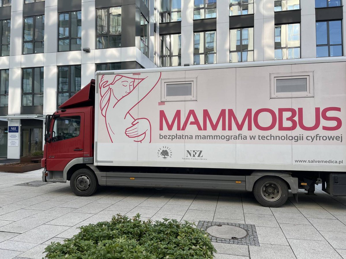 NFZ_Wroclaw's tweet photo. Jutro #mammobus przyjedzie do mieszkanek #JelczLaskowice, #JaworzynaŚląska, #Marcinowice i #Długołęka. Październik to miesiąc świadomości raka piersi. Badaj się regularnie. #RóżowyPaździernik
@NFZ_GOV_PL @MZ_GOV_PL https://t.co/2dWgjcOgrZ