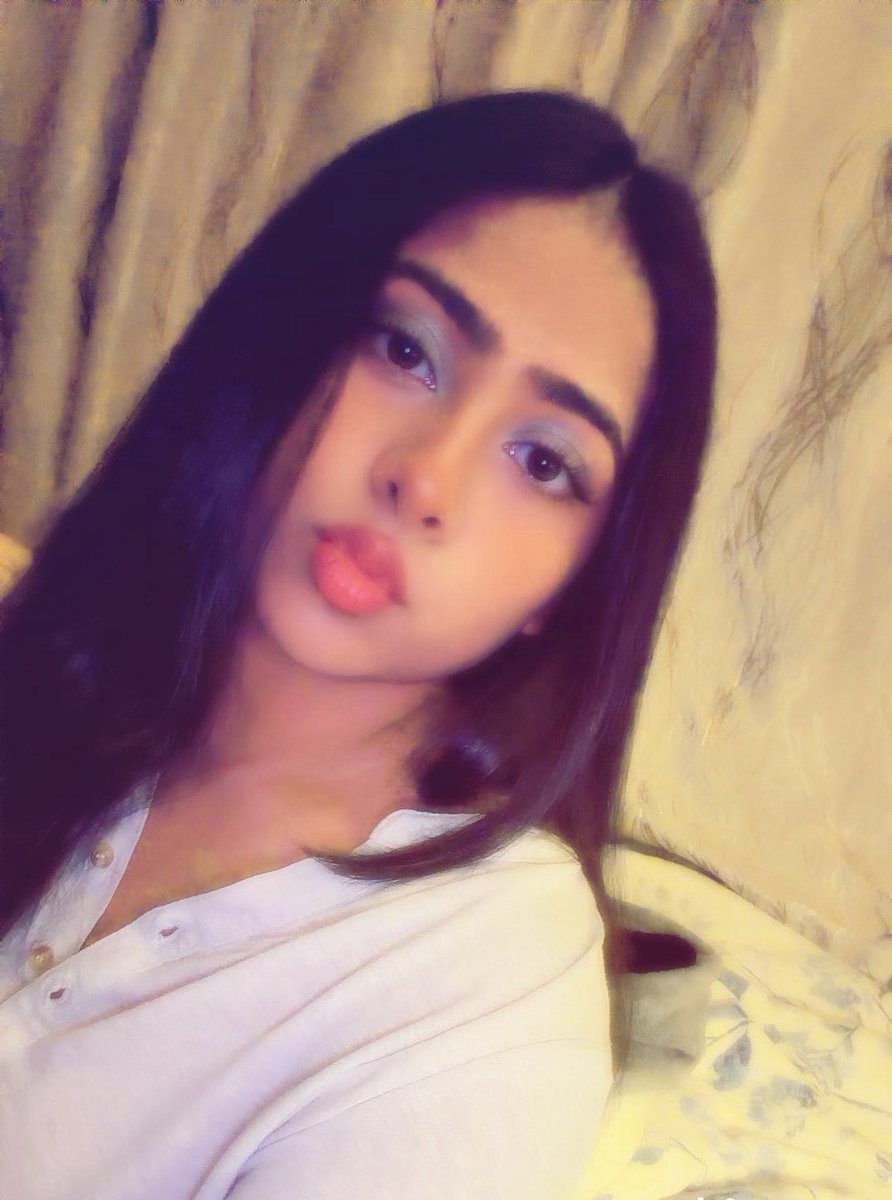 anxutie's tweet photo. So bored rn so just made a new account lol. But feeling myself cuz I’m finally losing that weight 😭🤩 https://t.co/RQirtFRm3S
