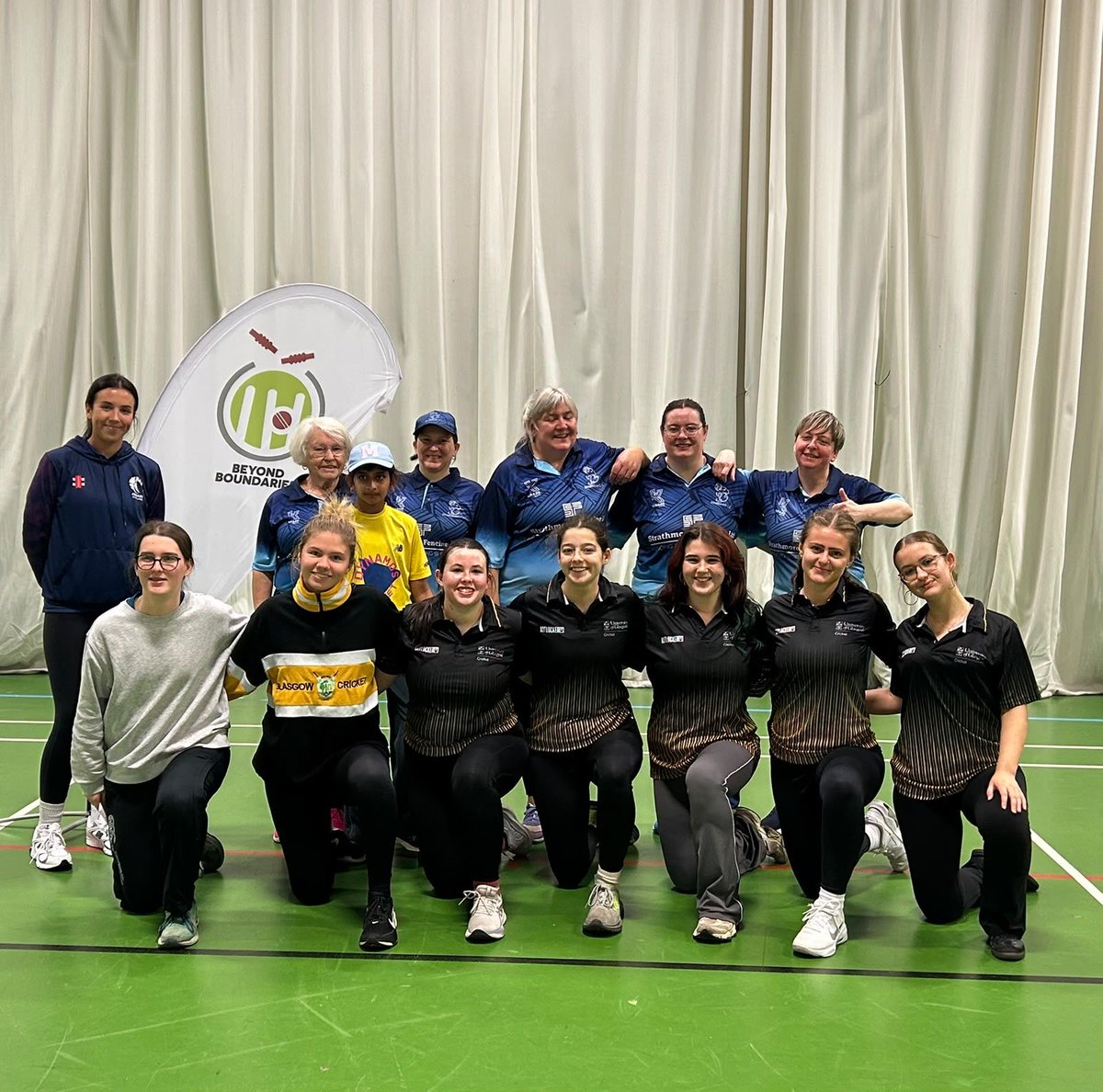 CS_Development's tweet photo. Our first Wee Bash of the winter took place in Coatbridge yesterday, with teams from Strathmore, Prestwick, Westquarter and Redding, Glasgow University and Wicketz Edinburgh 🙌 https://t.co/6LgFPn1cEm