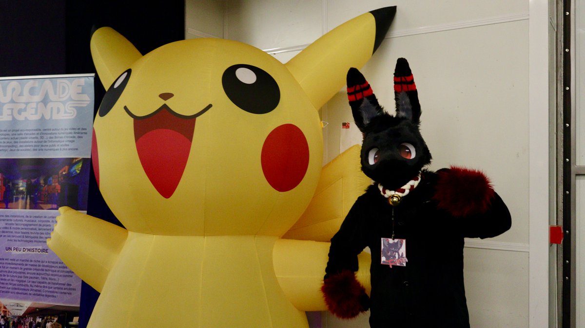 FinnTheBnnuy's tweet photo. silly bunny at #kamoconneo :p ( the last photo scaring me ) https://t.co/GjbnhptUK3