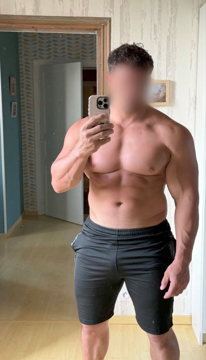 Anonymbuilder_'s tweet photo. The Come Back ? https://t.co/ko9L8J9xih