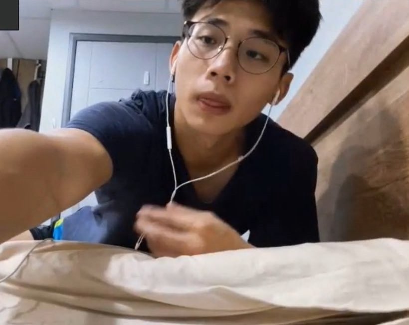 Delv845087's tweet photo. please dm me his video if you have it https://t.co/vbsD2Fz2cd