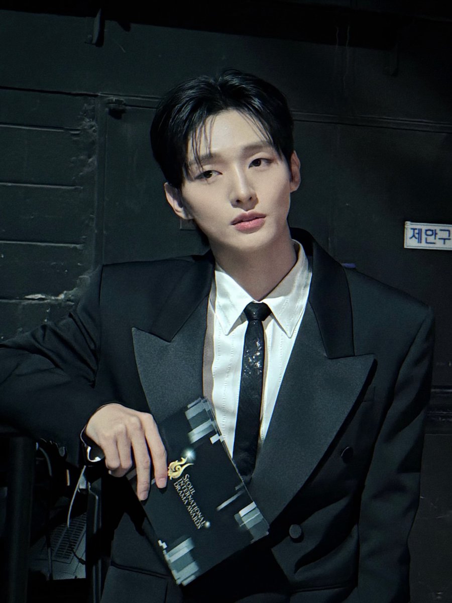 daily_yoon's tweet photo. [#룽스타그램]

https://t.co/82XffsxtsV

#윤지성 #YoonJisung https://t.co/lVeJ0db1mm