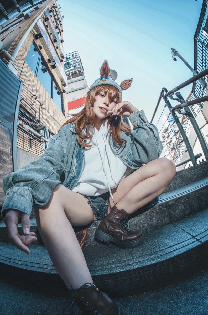n____riu5's tweet photo. Cosplay  
ウマ娘/  ナカヤマフェスタ  

   ぎりぎりの勝負を
                            楽しんでいこうぜ？

 #道頓堀コスプレ祭 https://t.co/if2eSoWaBb