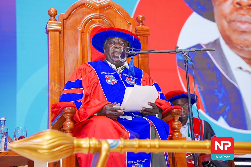 NBSBreakingNews's tweet photo. .@VUKampala leadership comprised of Chancellor Prof. Dr. John Opuda Asibo, Vice Chancellor @ReachDrMuganga, Keynote speaker Tim Abel and other officials in attendance of the 10th Gradiation ceremony at Speke Resort Munyonyo.
#VU10thGrad #NBSUpdates
📸: @MawejjeGeoffrey https://t.co/GnzbrCB0wY