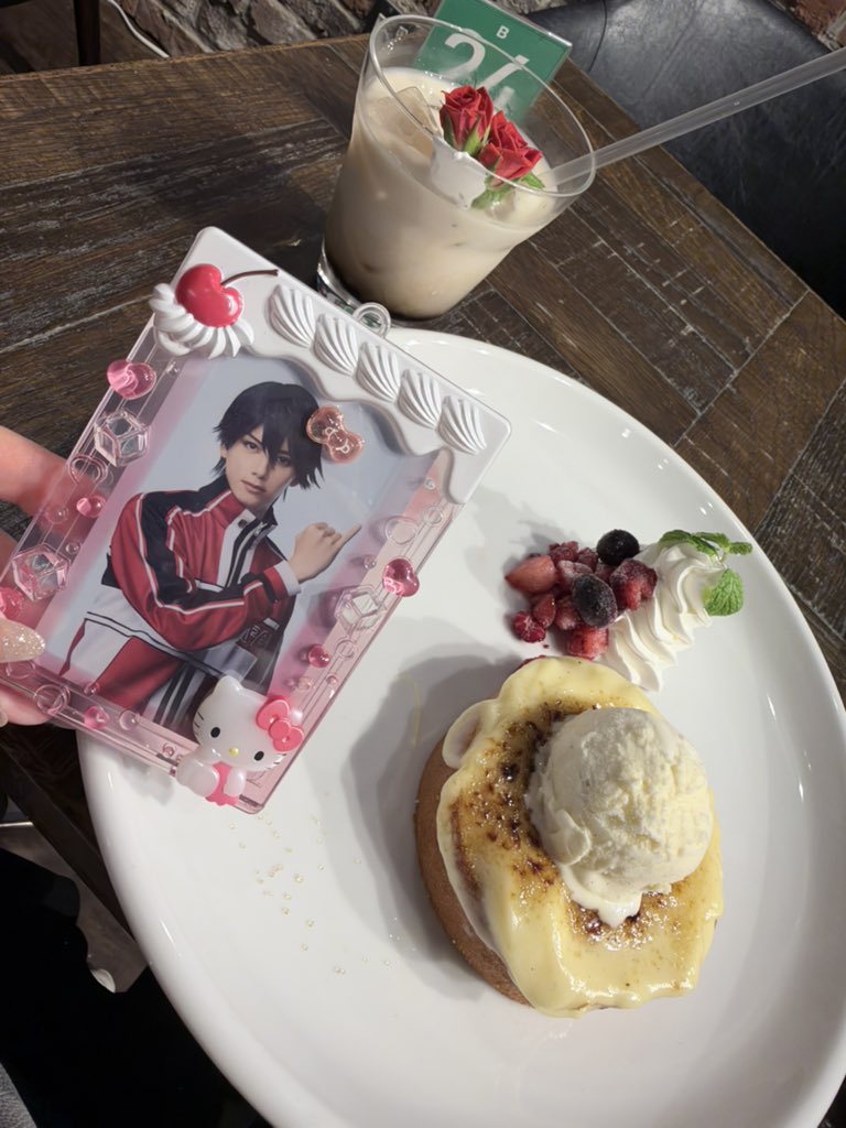 sasa3_OO's tweet photo. 大阪日帰り弾丸旅行終了🌟
ぜったいまたくるね！バイバ〜イ！ https://t.co/903zI1CmzP