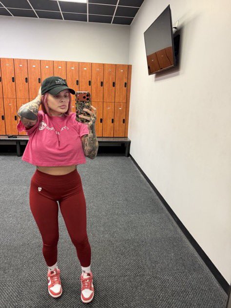 litzelma37202's tweet photo. Morning gym 🥹❤️ https://t.co/SBUsPgPj7z