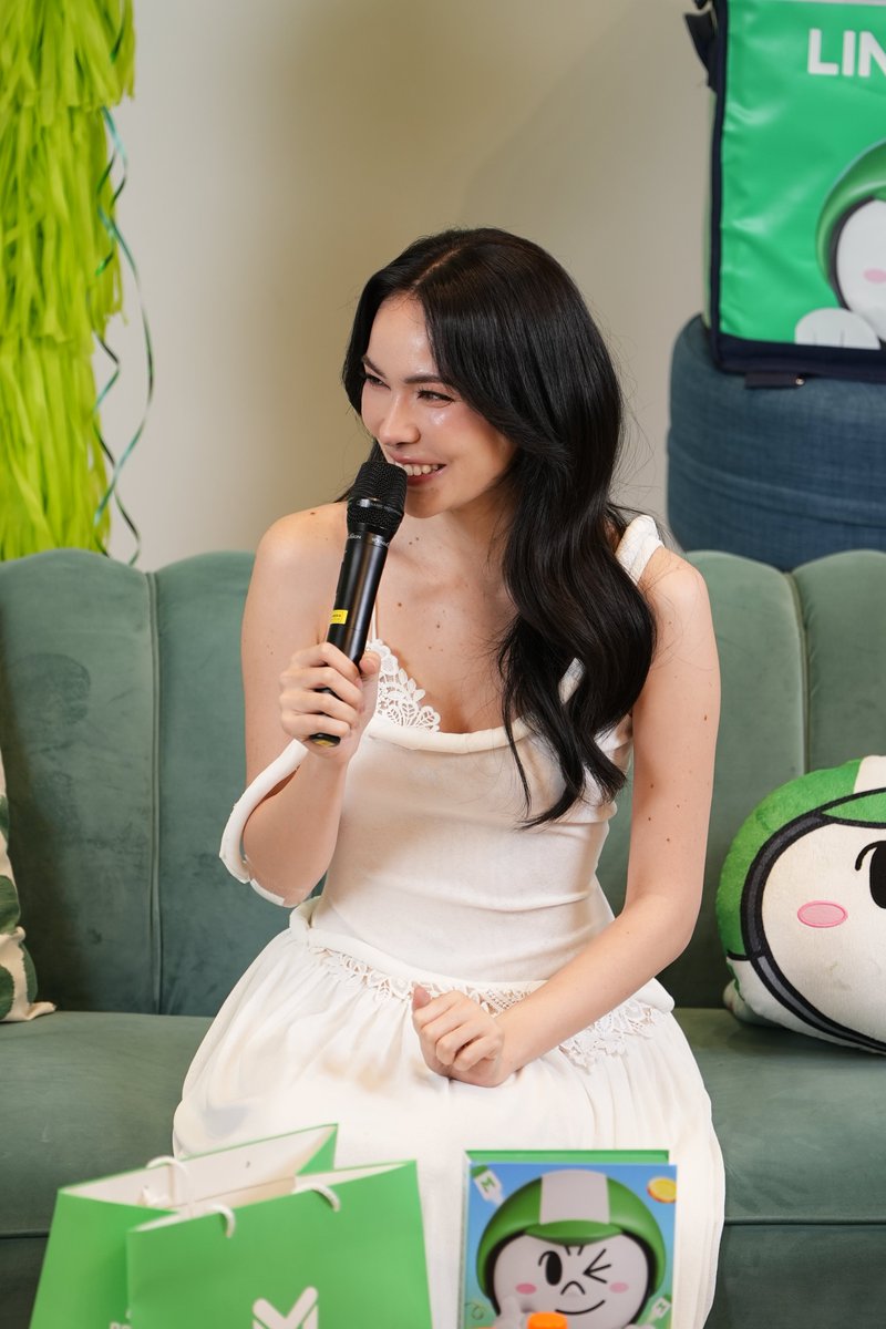 LINEMAN_TH's tweet photo. ได้มาเจอน้องชาล็อตยิ้มก็คุ้มแล้ว

📲 https://t.co/XXJfTGGvE1

Charlotte LIVE WITH LINE MAN
#LINEMANถูกสุดทุกวันwithCharlotte
#LINEMANถูกสุดทุกวัน
#LINEMANถูกสุดทุกวันGrandSale

*เงื่อนไขเป็นไปตามที่ LINE MAN กำหนด ตามข้อกำหนดที่ได้มีการเผยแพร่ตามช่องทางเว็บไซต์ https://t.co/OB4NIyUDyF