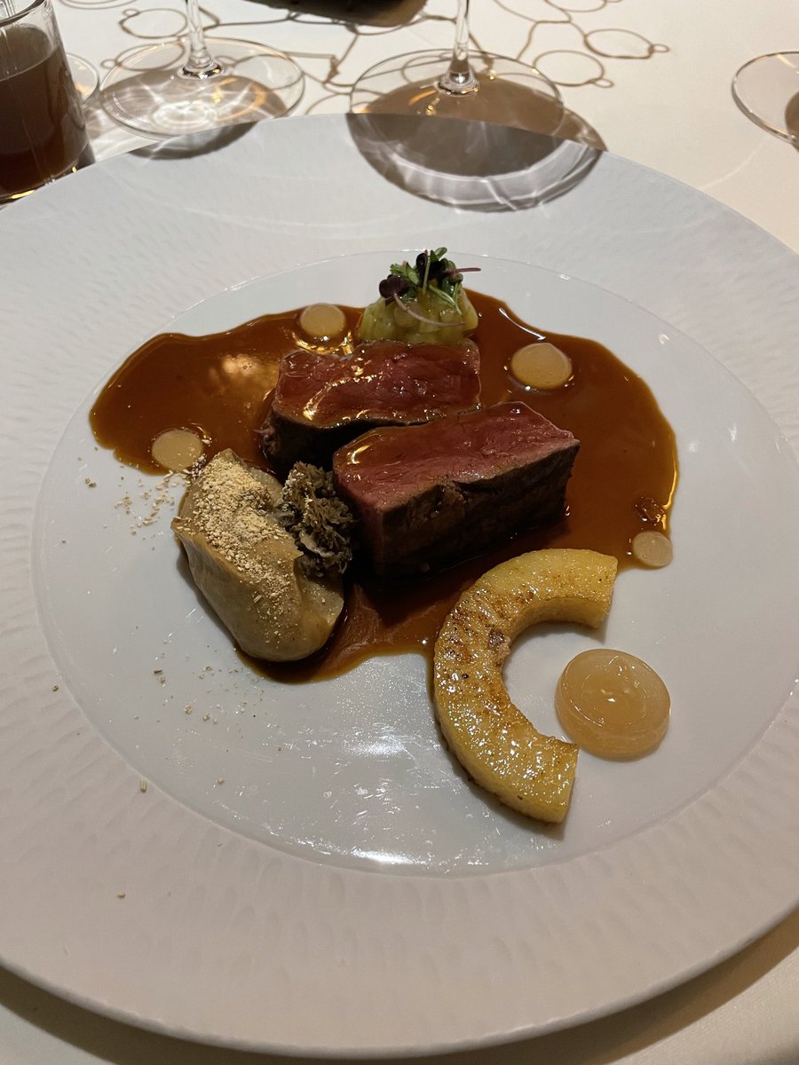 LouisaLou01's tweet photo. Fine dining, exquisite taste, and a woman who knows exactly what she deserves. 🥂🎀
The finest tables are reserved for those who appreciate the finer things in life. 💋
Who’s next to be on all fours picking up the bill?!?! 

#findom #finedining #luxuryfindom #tribute #travel #solotravel #walletdrain #drain