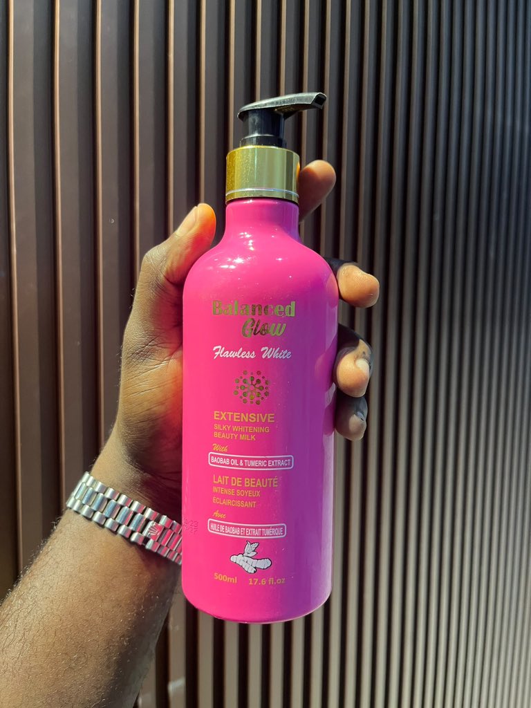 MekaWrights's tweet photo. People dun dey ask for my skin care routine because of this product, best thing I’ve discovered since bole and fish this year 👌🏽 https://t.co/tb6qwEbZIM