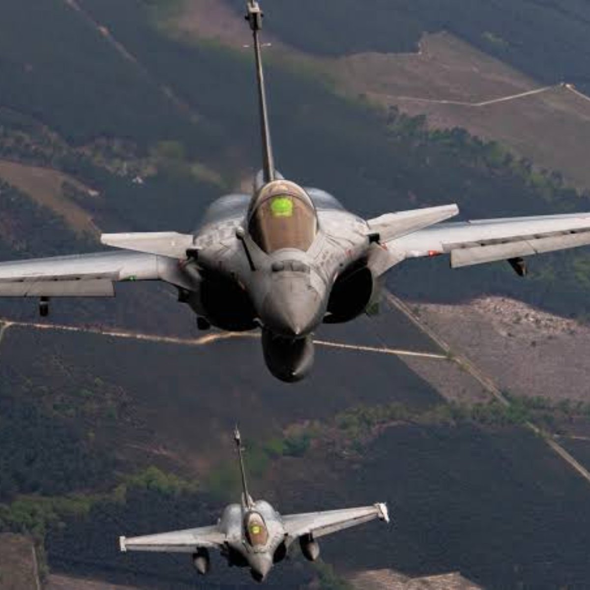 TacticalTribun's tweet photo. 🔺🇶🇦🇺🇸🇸🇦🇵🇰🚀:
Qatar to establish a local defence production hub with the help of friendly countries' firms; US, Saudi Arabia, Turkey, Pakistan, France. https://t.co/pxxxalAshQ