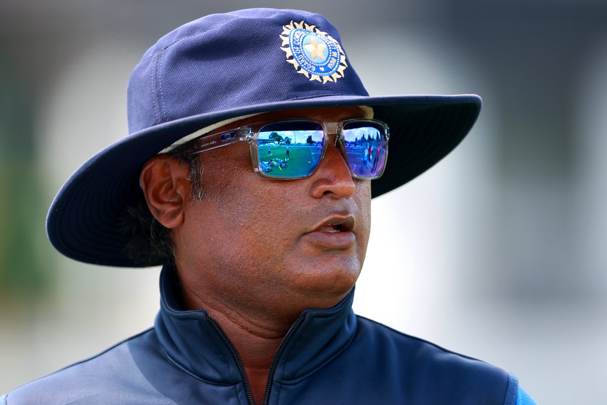cricbuzz's tweet photo. 🚨JUST IN🚨

Former India cricketer Ramesh Powar has been appointed to the Men’s Selection Committee, replacing Ajit Agarkar.

Powar, who played two Tests and 31 ODIs, has had two stints as head coach of the Indian women’s team.