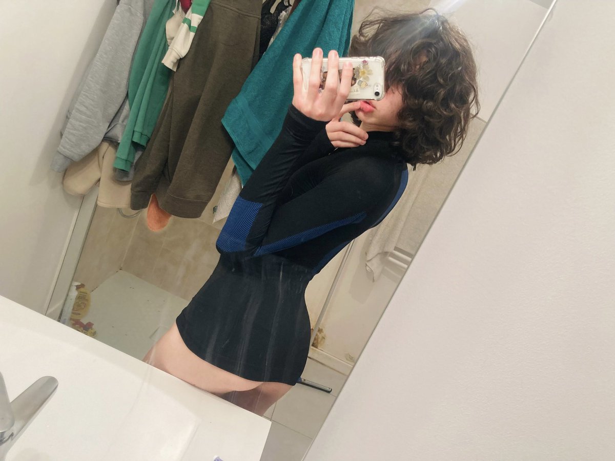 se3nlijc's tweet photo. dm to buy my content🩷if u wanna see without  the emoji #transgirl #femboy #nsfw #content https://t.co/IMFw2aFZ9Y