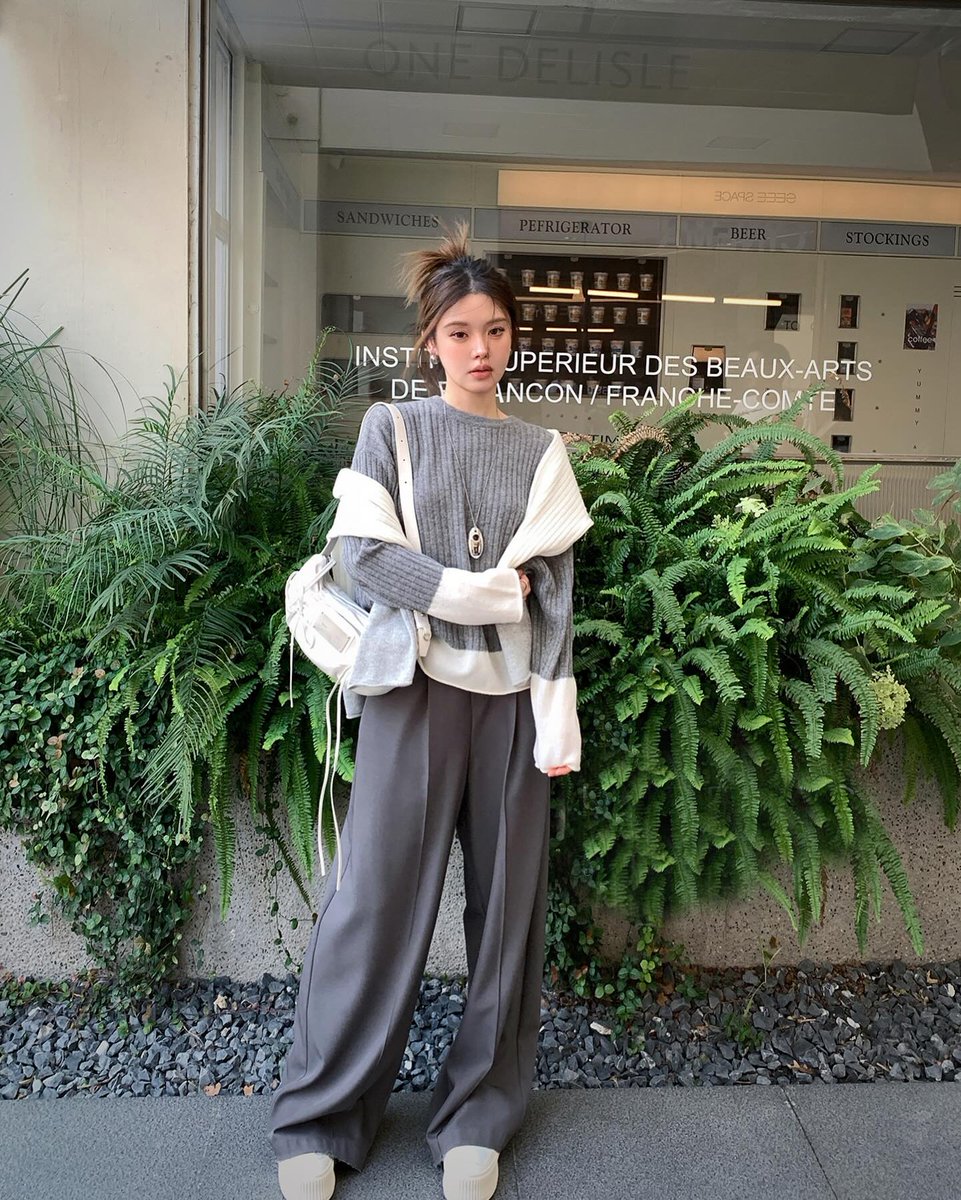 for_07_rsha's tweet photo. みんなの今一番おすすめの映画やアニメは何ですか？教えて。今日も一日お疲れ様！ 💯🌙
OawXCVg https://t.co/OKYVWg20DE