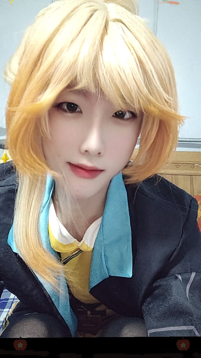 kaixin340's tweet photo. #伪娘 #王者荣耀cos #男娘coser＃黑丝 https://t.co/vLm3MNsvMy