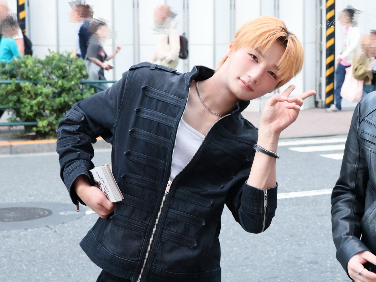 sgr2l2l's tweet photo. 261014

👼🏻💚

#TRYTHAT #트라이댓 #HYUKJIN #혁진 https://t.co/12bdVRGkhn