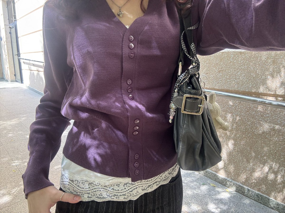 agirl1diary's tweet photo. #ootd https://t.co/NchSQ0j8gJ