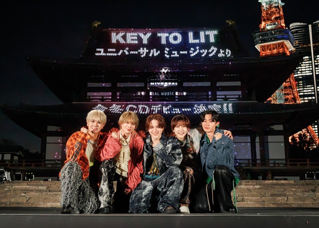 nmr_ria's tweet photo. CDを買わなくても音楽が聴けるこの時代に、
____________私は、ｱﾅﾀのCDを買いたいのです。 https://t.co/oaHzngWwUu