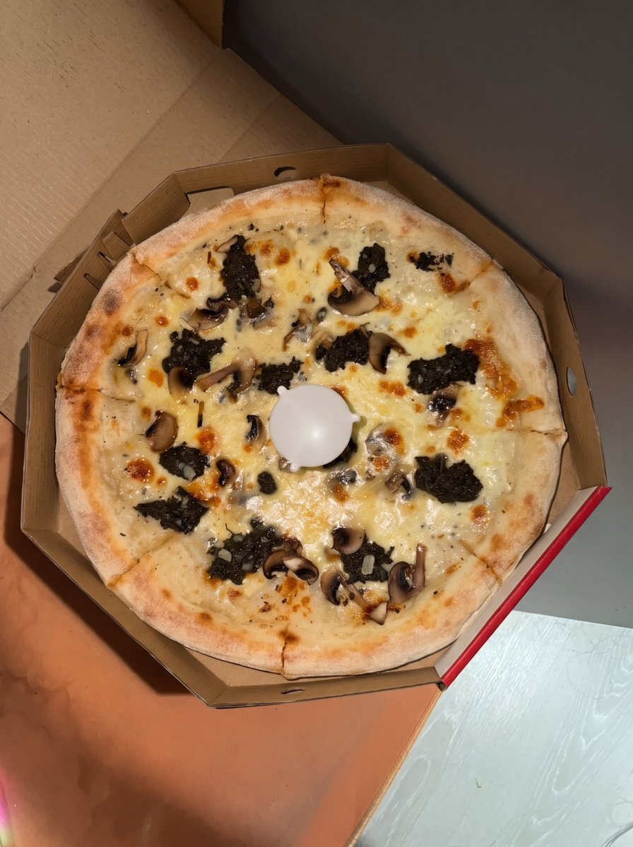 wowohyes's tweet photo. Royal pizza ทำถึงง จัด Ultimate truffle solo กลิ่นหอมมมเห็ดสุดๆๆ แป้งนุ่มอร่อยมาก ตอนนี้ ลด 50% คุ้มมาก 🩷🩷 #Lineman
พิกัด 👉🏼 https://t.co/yMnC0u20E6 https://t.co/WfHyqZGgR2