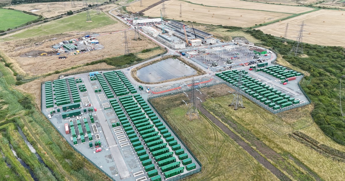 SolarPowerPort's tweet photo. Ares invests in 1.​9GW of Statera’s UK battery and gas portfolio, but not its LDES projects dlvr.​it/TVz6cT https://t.co/fTeMLK3Nen