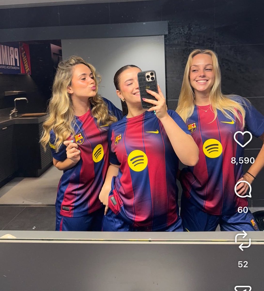 RubyQNUFC's tweet photo. Wow the Barcelona women’s team are stunning 🤩 https://t.co/wQ9KwsA6V0
