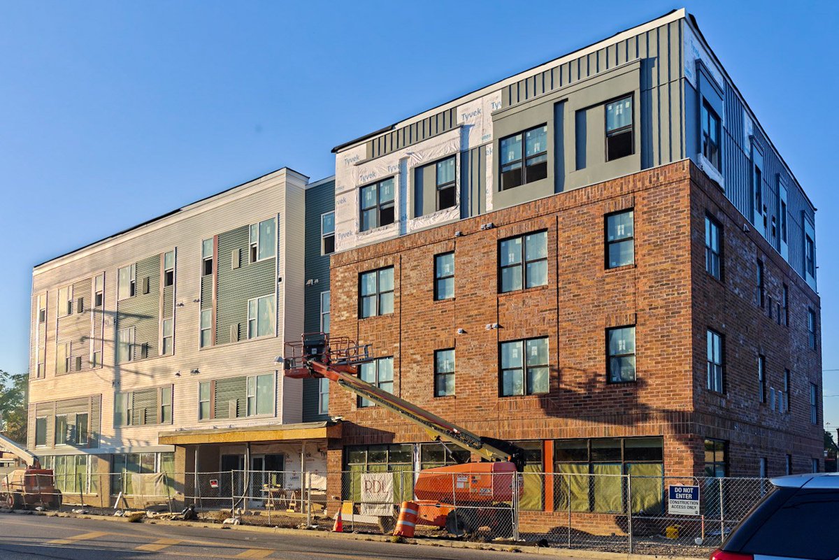 NeotransB's tweet photo. Affordable and senior housing hits Clark-Fulton
Progress Pics: Walton Senior Apartments, Hub 27, more
https://t.co/4Bi7Qls6ZD

@CityofCleveland @MetroWestCLE @LaVillaHispana @GreaterCLE @NOhioNAIOP @ClevelandULI https://t.co/G0jupJvXYG