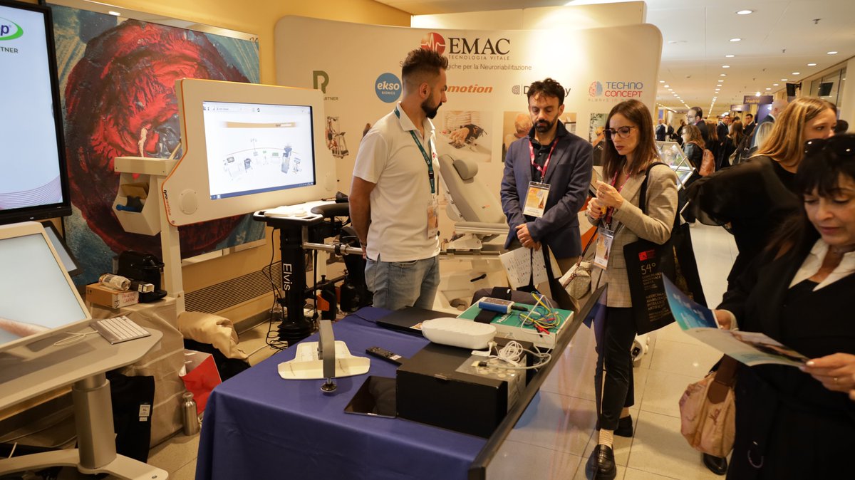 simfer's tweet photo. 👏 Grazie alle aziende sponsor del 54° Congresso nazionale Simfer!

🤝 Il loro contributo favorisce il dialogo tra Medicina fisica e riabilitativa, ricerca e innovazione.

📸 Nella gallery, alcuni degli stand presenti a Torino.

✅ Tutte le foto: https://t.co/Bzh00gqI1D https://t.co/iM1xtmOYaC