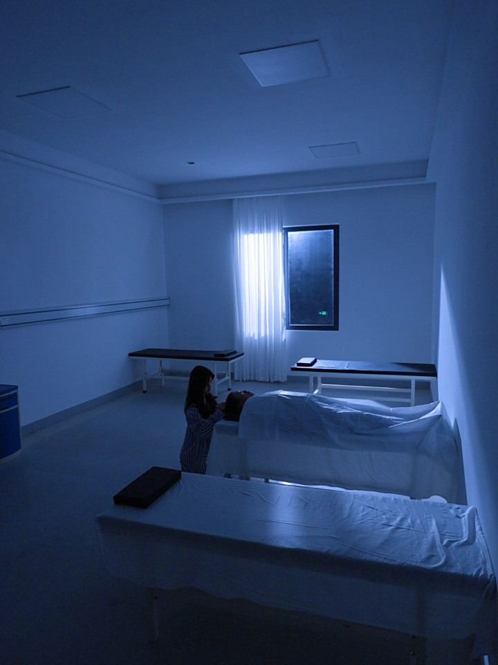 heejun_physical's tweet photo. [あの部屋で闷床の夜、倨刀みたいに冷たい空気が身に刺さるんだ] https://t.co/LUadlyNKFB