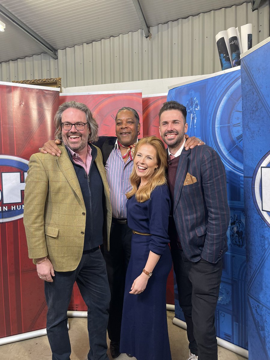 MrSebDaniel's tweet photo. Get tuned in as we’re on today. @BBCBargainHunt at its finest with @CTrevanion @BenCJCooper @TimWeeks720 
ENJOY 😎 https://t.co/n9YSetArne