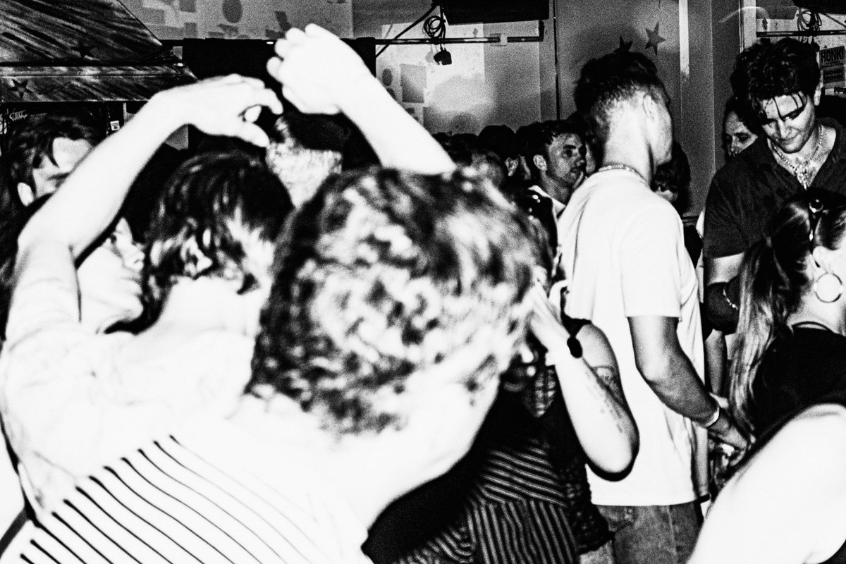 ScaredToDance's tweet photo. We are back on Saturday at @ShacklewellArms!

Our guest DJ is John Grant. Expect to hear Fontaines D.C, Devo, Geese, Blondie, Wolf Alice, The Cure, Cate Le Bon, David Bowie, Westside Cowboy, Wire, Nation of Language and more. Tickets selling quickly on @dicefm. https://t.co/Sy066EJhJH
