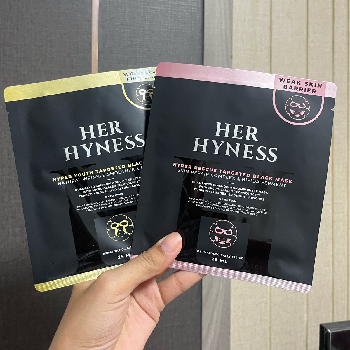 6104candy's tweet photo. ได้ลอง Hyper Mask ของ Her Hyness แล้ววว แผ่นมาส์กนุ่มกับผิวหน้ามาก หน้าใสสุดๆ  สมกับที่เป็นเจ้าแม่มาส์ก พวกมาส์กต้องยกให้ Her Hyness แค่แผ่นเดียวก็รู้สึกได้เลยว่าหน้าดีขึ้นน แผ่นมาส์กก็เกาะหน้าดีมากก https://t.co/amQlzkDnjQ