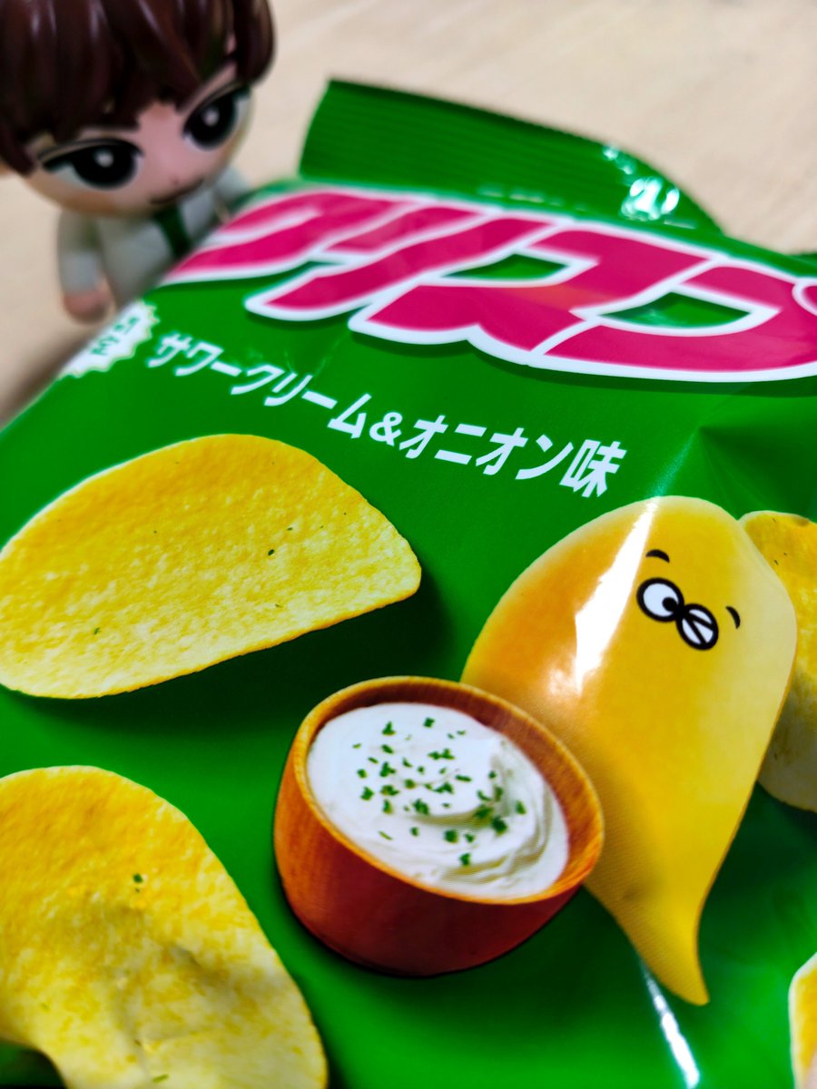 ysm_am9's tweet photo. クリスプも発見！緑！
この味初めて会った💚 https://t.co/kWUsEwqRup