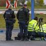 BJilge's tweet photo. Sie stellten sich bei der Polizei: Syrer rasten in Zaun am Flughafen Leipzig.
Angeblich übten sie für den Führerschein! https://t.co/X8botbx5fi