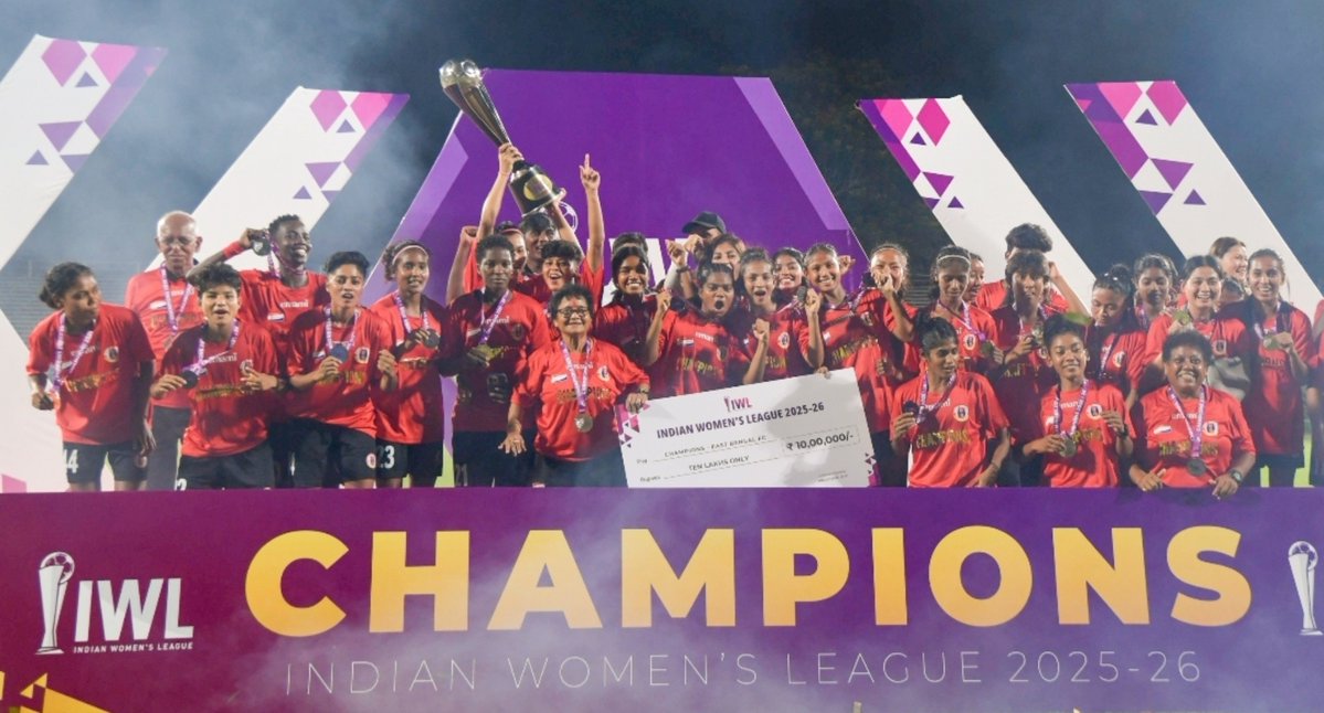 offsideaddax's tweet photo. 🔴🟡 EAST BENGAL FC — IWL 2026-27 FIXTURES
The complete Indian Women's League fixture list for East Bengal FC has been finalized. Here is the schedule for their upcoming campaign:

 * Match 1 (13 Nov 2026): East Bengal FC vs Gokulam Kerala FC
 * Match 5 (19 Nov 2026): Nita FA vs East Bengal FC
 * Match 9 (23 Nov 2026): Kickstart FC vs East Bengal FC
 * Match 13 (27 Nov 2026): Garhwal United FC vs East Bengal FC
 * Match 17 (03 Dec 2026): East Bengal FC vs Sethu FC
 * Match 21 (10 Dec 2026): East Bengal FC vs Hops FC
 * Match 25 (14 Dec 2026): East Bengal FC vs Juba Sangha FC
 * Match 29 (18 Dec 2026): Gokulam Kerala FC vs East Bengal FC
 * Match 34 (25 Dec 2026): East Bengal FC vs Nita FA
 * Match 37 (28 Dec 2026): East Bengal FC vs Kickstart FC
 * Match 41 (07 Jan 2027): East Bengal FC vs Garhwal United FC
 * Match 45 (11 Jan 2027): Sethu FC vs East Bengal FC
 * Match 49 (15 Jan 2027): Hops FC vs East Bengal FC
 * Match 53 (21 Jan 2027): Juba Sangha FC vs East Bengal FC

#EastBengalFC #IWL #IndianWomensLeague #IndianFootball #FootballFixtures