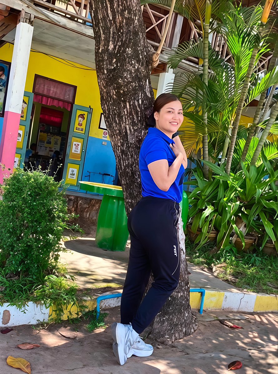 KXubl41521's tweet photo. คุณครู https://t.co/gEiNCDh7kp