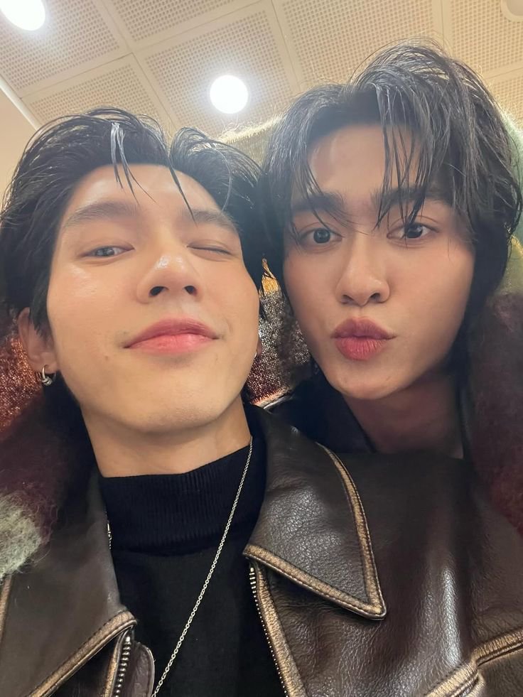 ffeats_'s tweet photo. joongdunk auoboom kalian selalu ada di hati para fans 💖. https://t.co/PAB5RvNfkH