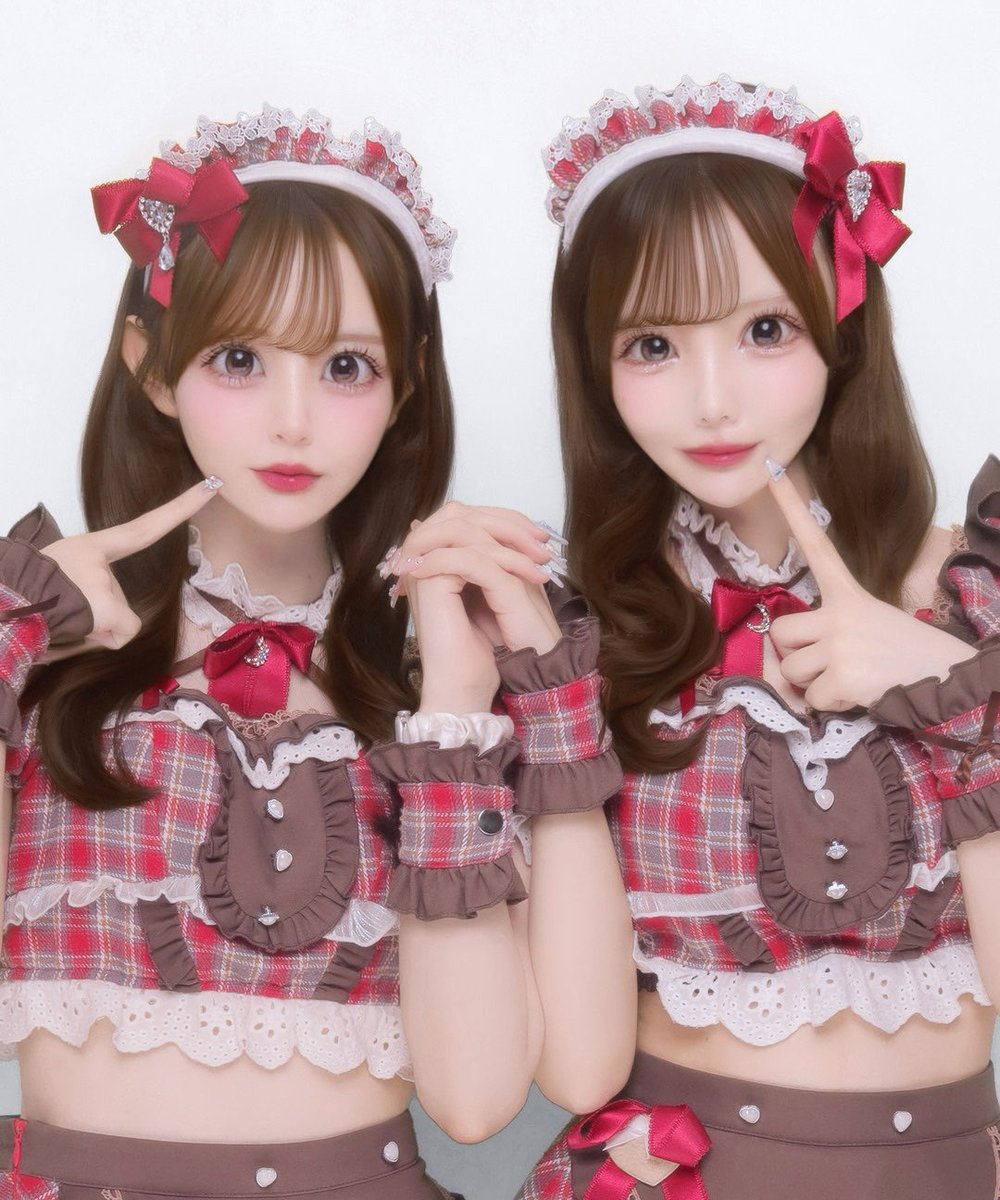 _aqx29 tweet picture