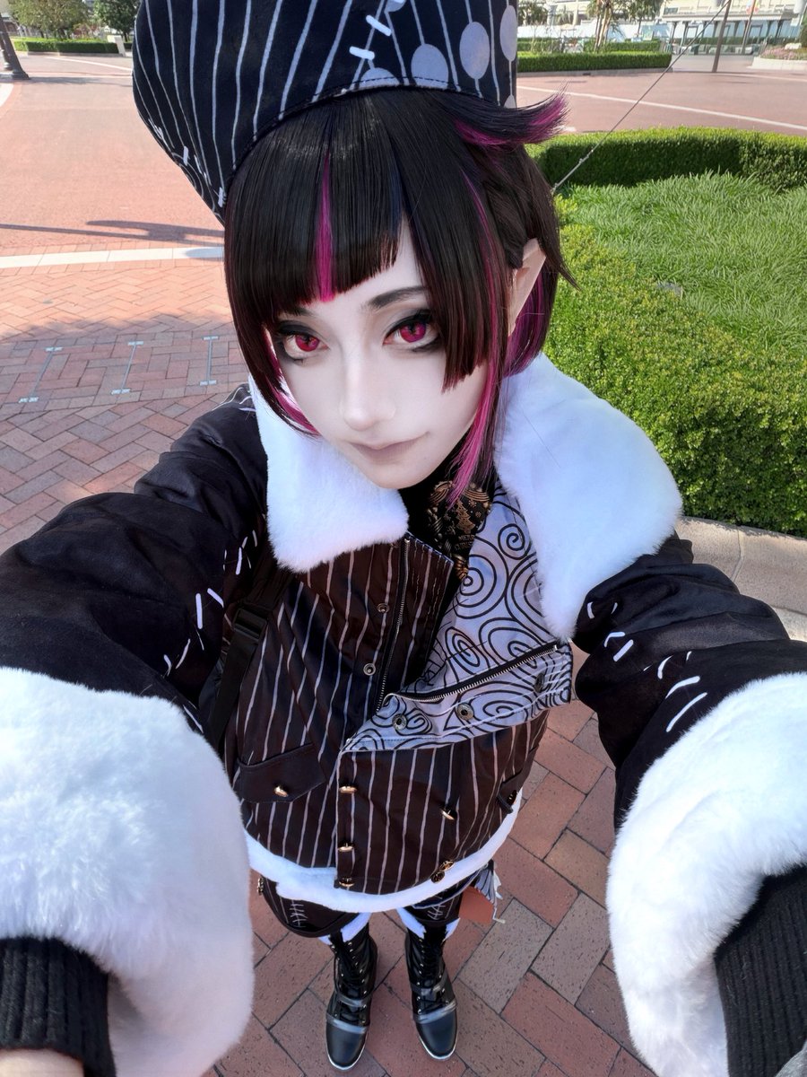 tuchinYKQ's tweet photo. Trick or treat🎶🦇

#Dハロ仮装2026 https://t.co/pmRvwhKg7q