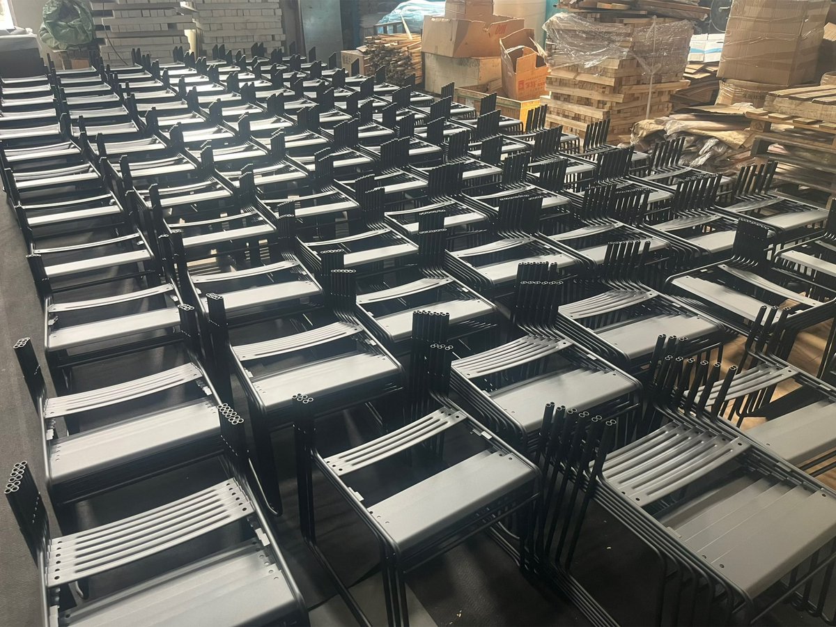 zx95big's tweet photo. Recently, our esteemed client customized a batch of chairs at our factory, as shown in the picture with a black sand texture finish. 

Email：zhouxiang95big@gmail.com
Whatsapp/WeChat：+86 15501500027

#recently #esteemed client #customized #batch #chairs #factory #OEM https://t.co/0YeThOW483