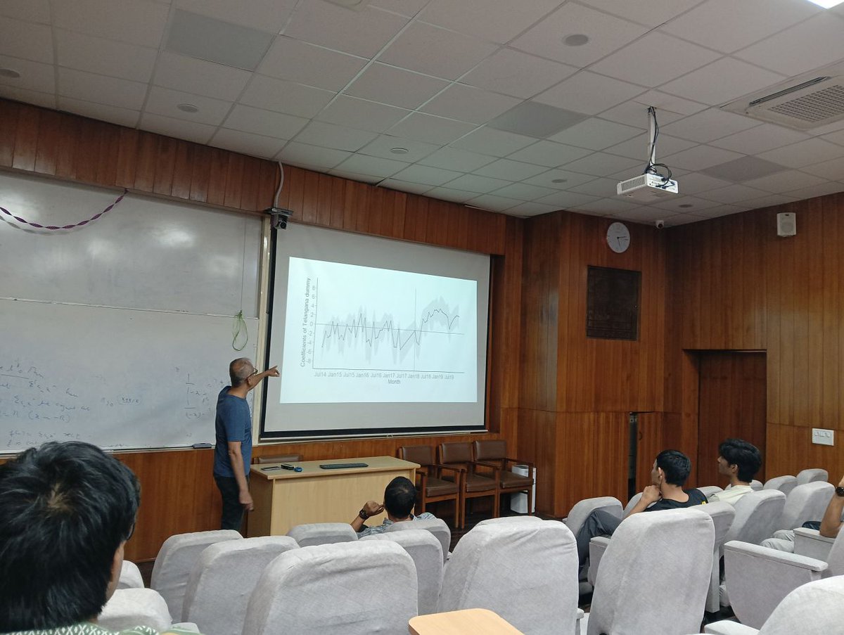 cecfee's tweet photo. Prof. E. Somanathan (Head, CECFEE) recently delivered lecture titled 'From Data Collection to Evidence-Based Policy: Learning from Real-World Research' organised by Bachelor of Statistical Data Science (BSDS) unit at the Indian Statistical Institute, Delhi Centre.

The session explored the challenges of data collection while carrying out research and built on various CECFEE projects pertaining to themes like electric cooking, indoor air pollution and groundwater irrigation.

#ISIDelhi #StatisticalDataScience #BSDS #EmpiricalResearch #DataCollection #EnvironmentalEconomics #EvidenceBasedPolicy